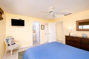 261 9th St, Key Colony Beach, FL 33051 - Photo 15