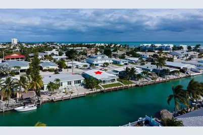 261 9th Street, Key Colony Beach, FL 33051 - Photo 3
