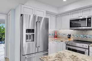 1133 W Ocean Dr, Key Colony, FL 33051 - Photo 39