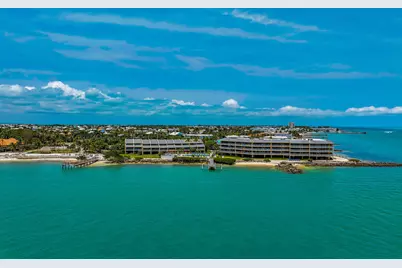 1133 W Ocean Drive #6, Key Colony, FL 33051 - Photo 17