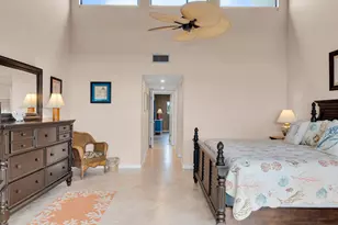 1133 W Ocean Dr, Key Colony, FL 33051 - Photo 11