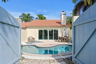 2211 Las Casitas Dr, Wellington, FL 00000 - Photo 11