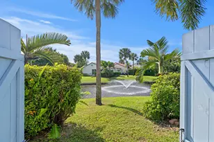 2211 Las Casitas Dr, Wellington, FL 00000 - Photo 13