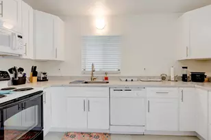 137 Pacific Ave, Key Largo, FL 33070 - Photo 11