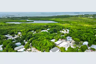 137 Pacific Avenue, Key Largo, FL 33070 - Photo 25