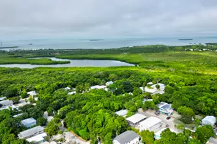 137 Pacific Ave, Key Largo, FL 33070 - Photo 25