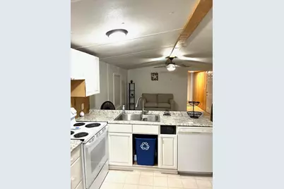 25 D 10th Avenue, Stock Island, FL 33040 - Photo 5