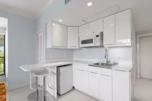11830 Pebblewood Dr, Wellington, FL 00000 - Photo 17