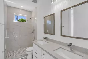 84 Coral Way, Key Largo, FL 33037 - Photo 15