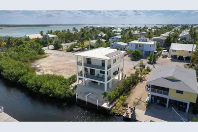 27433 Antigua Lane, Ramrod Key, FL 33042 - Photo 3