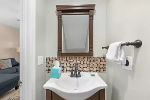5081 Sunset Village Dr, Duck Key, FL 33050 - Photo 23