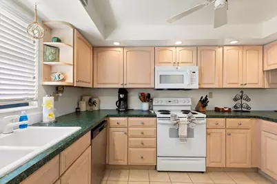 601 W Ocean Drive #311D, Key Colony, FL 33051 - Photo 19