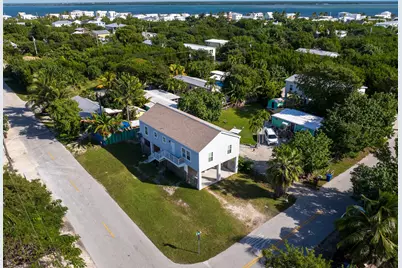31315 Avenue B, Big Pine Key, FL 33043 - Photo 7