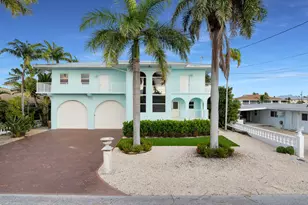 580 & 590 10th St, Key Colony, FL 33051 - Photo 3
