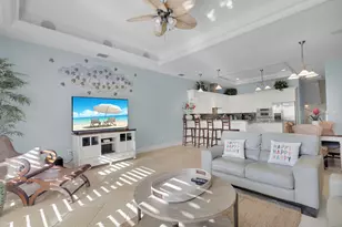 821 W Ocean Dr, Key Colony, FL 33051 - Photo 7