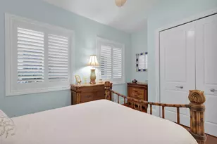 821 W Ocean Dr, Key Colony, FL 33051 - Photo 25