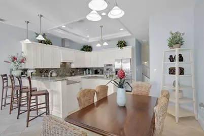 821 W Ocean Drive #3, Key Colony, FL 33051 - Photo 9