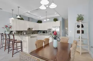 821 W Ocean Dr, Key Colony, FL 33051 - Photo 9