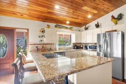 580 9th Street, Key Colony, FL 33051 - Photo 15