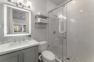 81906 Overseas Hwy, Upper Matecumbe Key Islamorada, FL 33036 - Photo 17