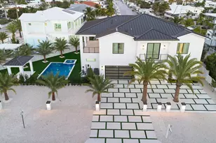 258 Caribbean Dr, Key Largo, FL 33037 - Photo 1