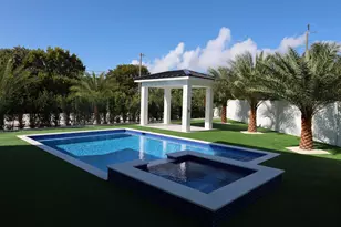 258 Caribbean Dr, Key Largo, FL 33037 - Photo 11