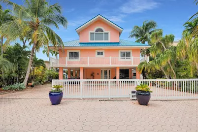 1218 Mockingbird Road, Key Largo, FL 33037 - Photo 1