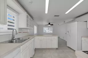 71 Coral Dr, Key Largo, FL 33037 - Photo 39