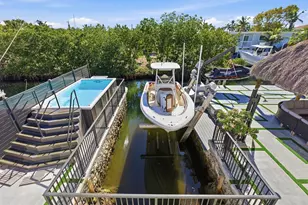 71 Coral Dr, Key Largo, FL 33037 - Photo 5