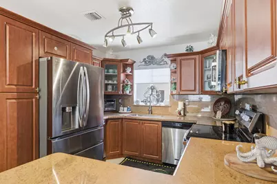 71 Coral Drive, Key Largo, FL 33037 - Photo 21