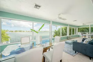 205 S Point Dr, Sugarloaf Key, FL 33042 - Photo 3