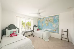 205 S Point Dr, Sugarloaf Key, FL 33042 - Photo 31