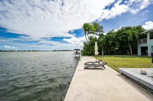 205 S Point Dr, Sugarloaf Key, FL 33042 - Photo 49