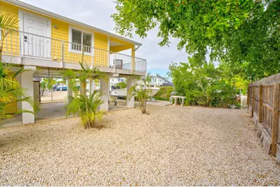 28571 Buccaneer Road, Little Torch Key, FL 33042 - Photo 35