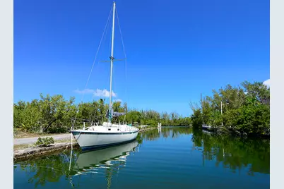 195 W Shore Drive, Summerland Key, FL 33042 - Photo 41