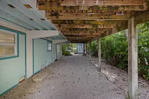 19881 Date Palm Dr, Sugarloaf Key, FL 33042 - Photo 47