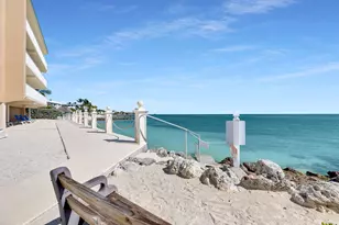 1133 W Ocean Dr, Key Colony, FL 33051 - Photo 35
