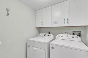 1133 W Ocean Dr, Key Colony, FL 33051 - Photo 33