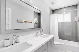 325 Calusa St, Key Largo, FL 33037 - Photo 19