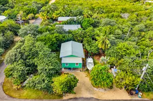 1258 Division St, Big Pine Key, FL 33043 - Photo 3