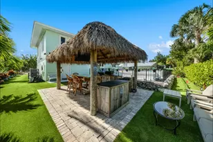 247 W Seaview Cir, Duck Key, FL 33050 - Photo 45