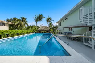 247 W Seaview Cir, Duck Key, FL 33050 - Photo 47