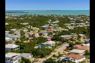 247 W Seaview Cir, Duck Key, FL 33050 - Photo 57