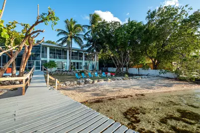 87950 Overseas Highway, Plantation Key, FL 33036 - Photo 5