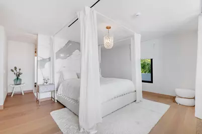 210 W Seaview Circle, Duck Key, FL 33050 - Photo 57