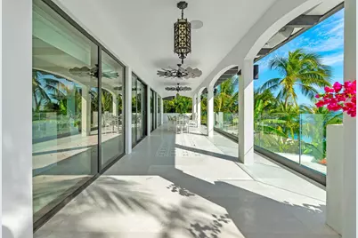 210 W Seaview Circle, Duck Key, FL 33050 - Photo 23