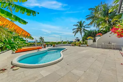 210 W Seaview Circle, Duck Key, FL 33050 - Photo 21