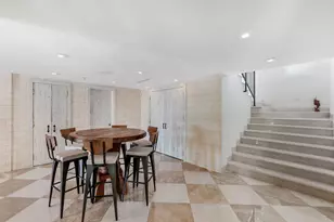 210 W Seaview Cir, Duck Key, FL 33050 - Photo 29