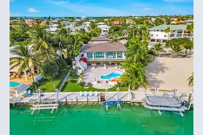 210 W Seaview Circle, Duck Key, FL 33050 - Photo 13