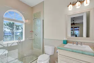 301 Ixora St, Duck Key, FL 33050 - Photo 57